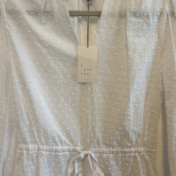 Women’s Blouse - Picture 2 of 3